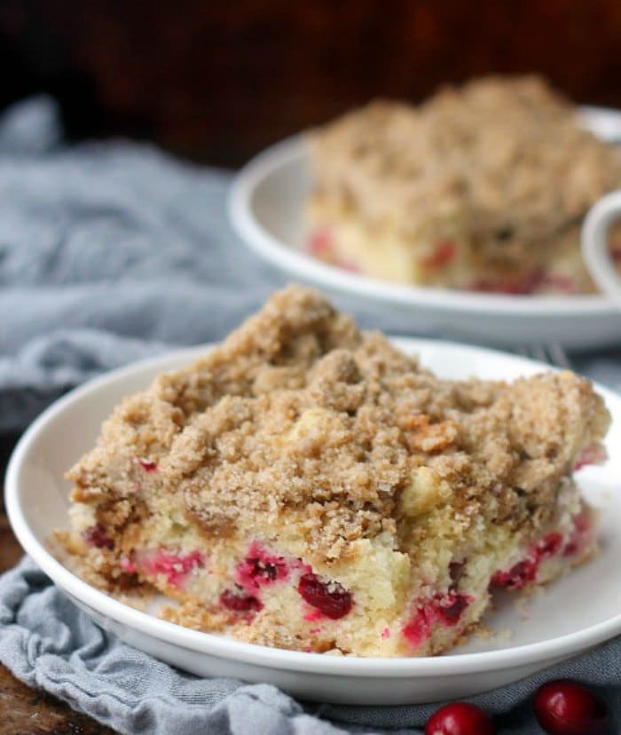 Streusel topping on a cranberry coffee cake